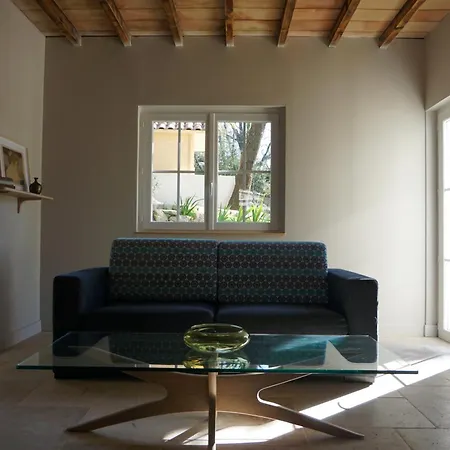 Privatunterkunft Maison Les Costes Vernegues